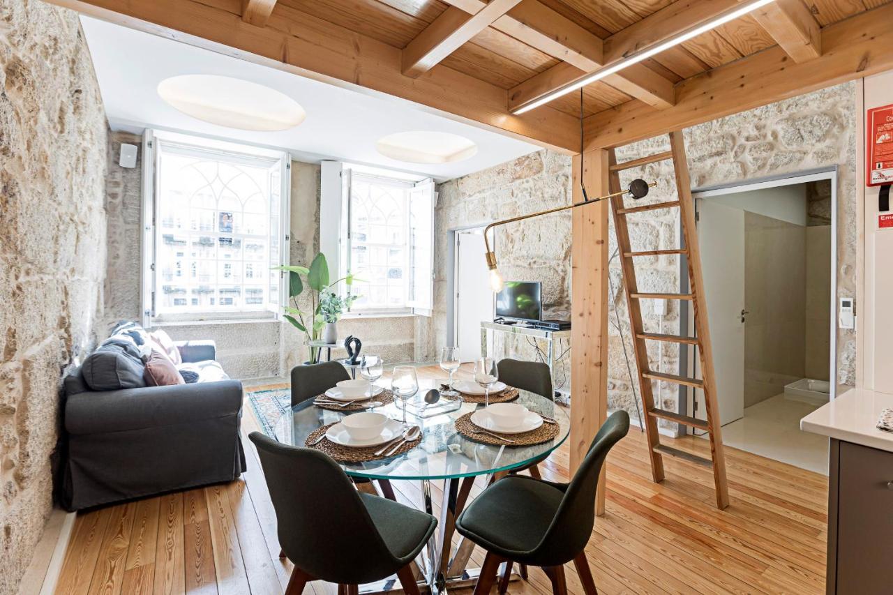Lovelystay - Aurora Mezzanine Porto Ngoại thất bức ảnh