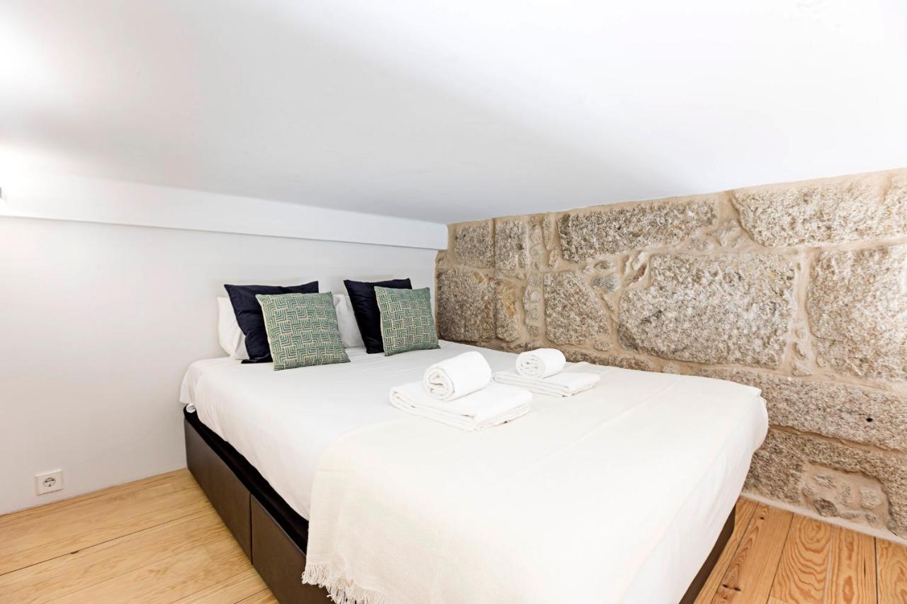 Lovelystay - Aurora Mezzanine Porto Ngoại thất bức ảnh