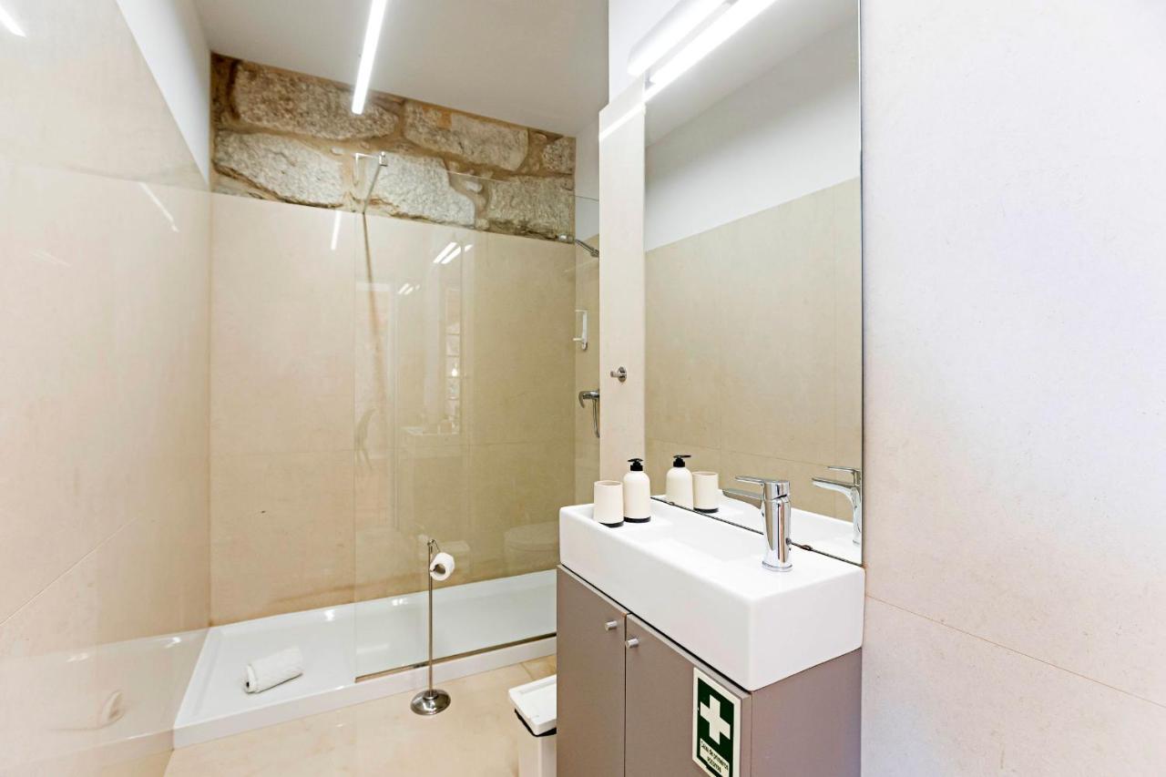Lovelystay - Aurora Mezzanine Porto Ngoại thất bức ảnh