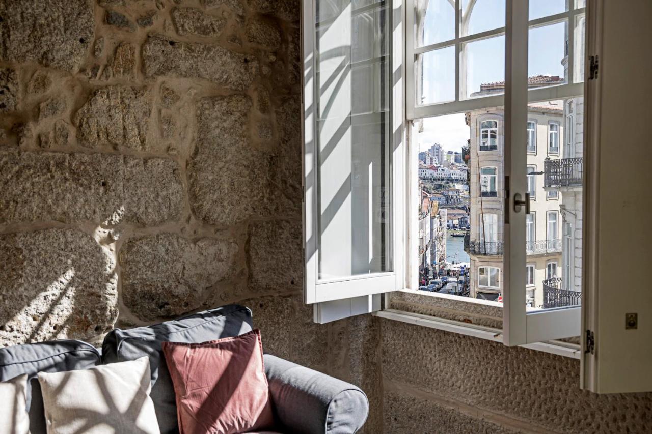 Lovelystay - Aurora Mezzanine Porto Ngoại thất bức ảnh